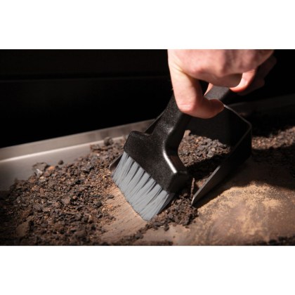 Broil King ASH CLEANING BRUSH (1)